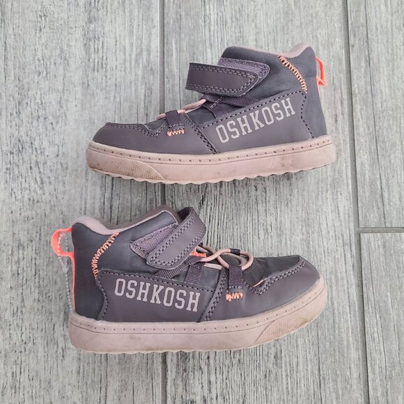 OshKosh B'Gosh toddler ankle high taupe colored sneakers size 8 - Picture 9 of 12